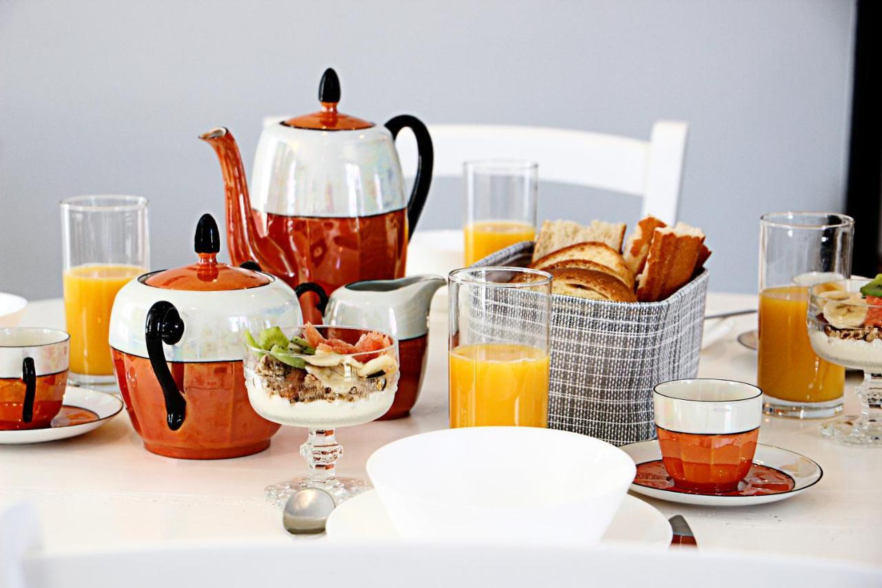 La Veuzaine Bed & Breakfast อังแซ็ง ภายนอก รูปภาพ
