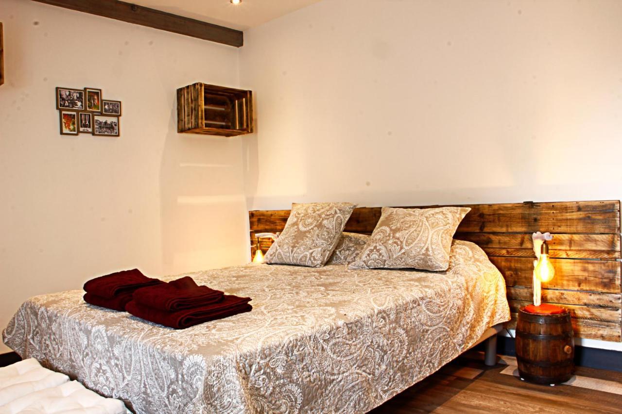 La Veuzaine Bed & Breakfast อังแซ็ง ภายนอก รูปภาพ